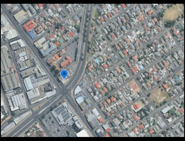824M² SHOWROOM FOR SALE IN GLENLILLY